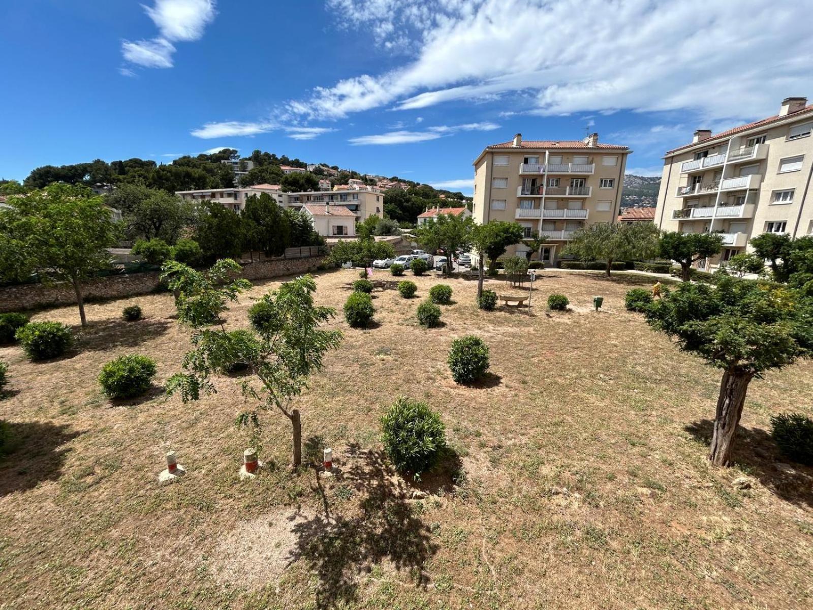 T4 Lumineux Et Spacieux, Parking Et Parc Prive Apartment *